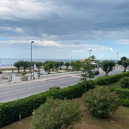 Marcelli, Fronte Mare 4 Posti Letto, Posto Auto Int 1 *